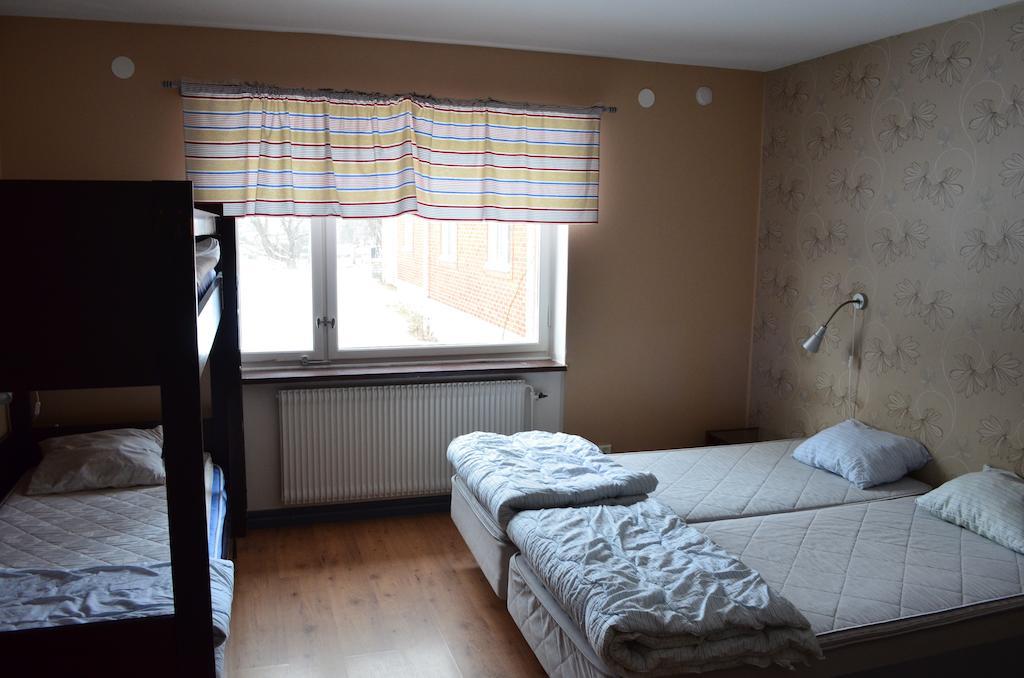 Lyckahem Lagprishotell Och Vandrarhem Karlskrona Room photo